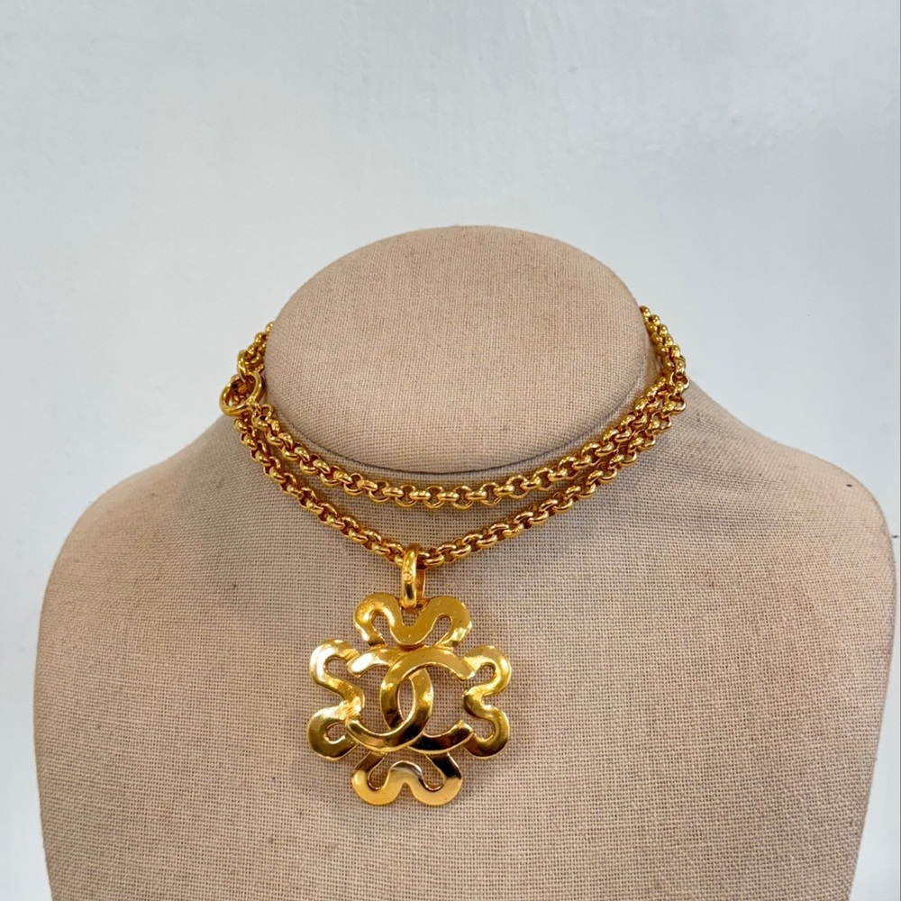 CHANEL Gold Double Chain Necklace